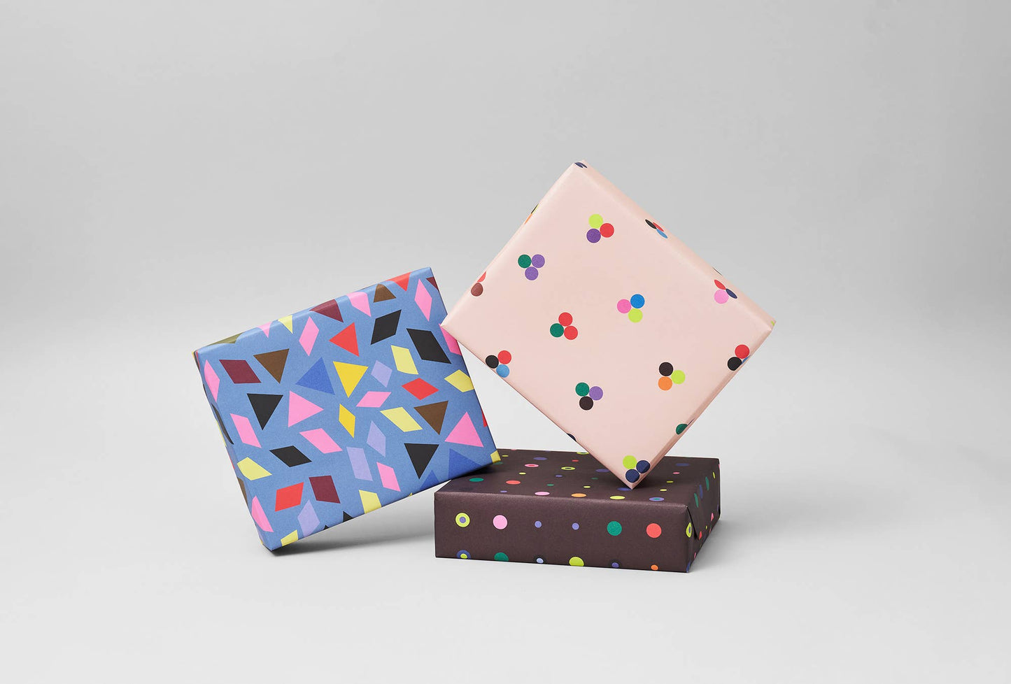 Bright Dot Cluster Gift Wrap