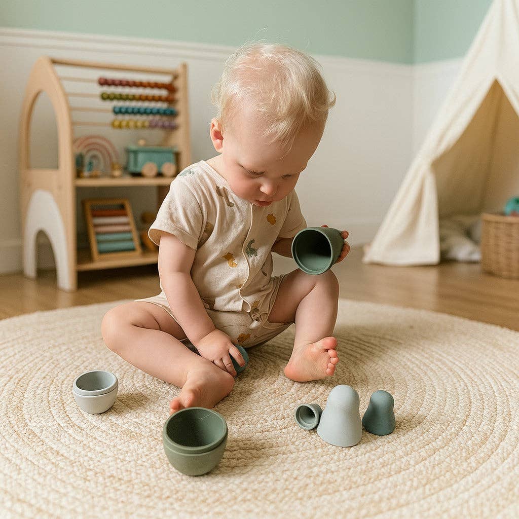 Nesting Dolls Toy