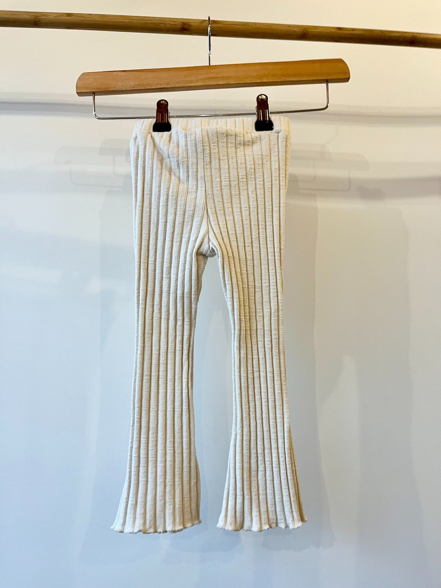 Preloved Zara, Cream Ribbed Flared Leggings, 18 - 24 Months