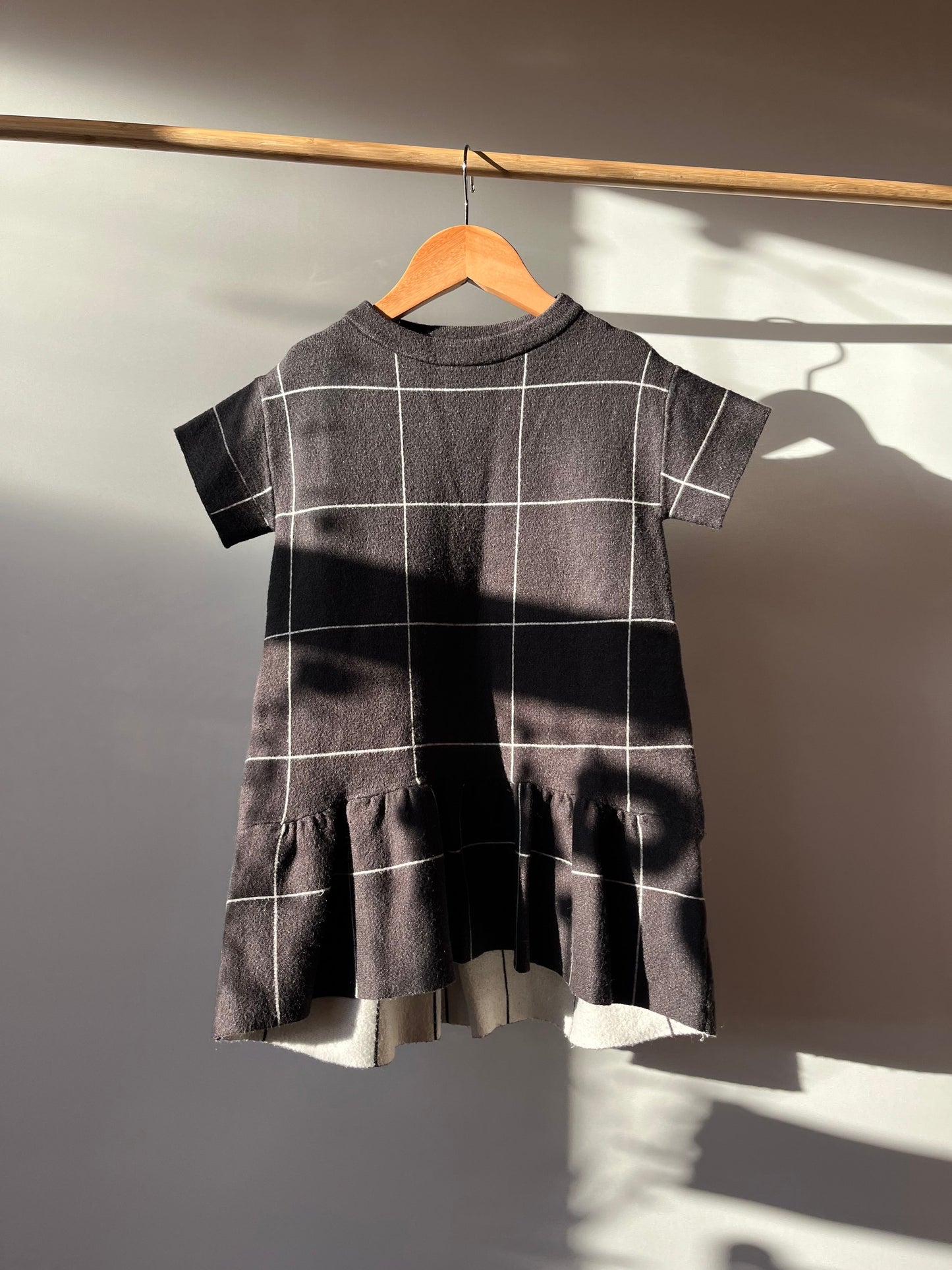 Preloved Zara, Large Grey Checked Dress, 5 Years